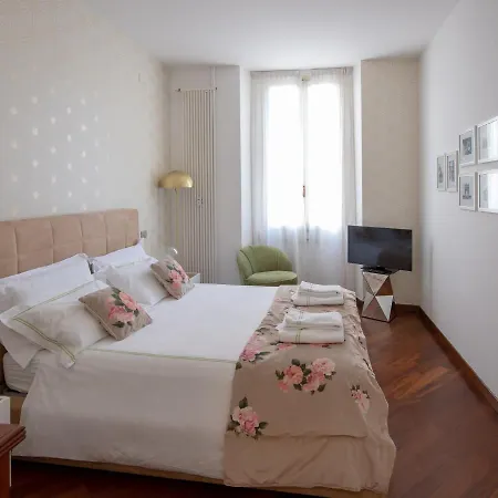 Apartment Madeleine - Residenza Belle Epoque Milan